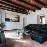 Cielo By Quokka 360 - Nestled In Old Town Apartment *